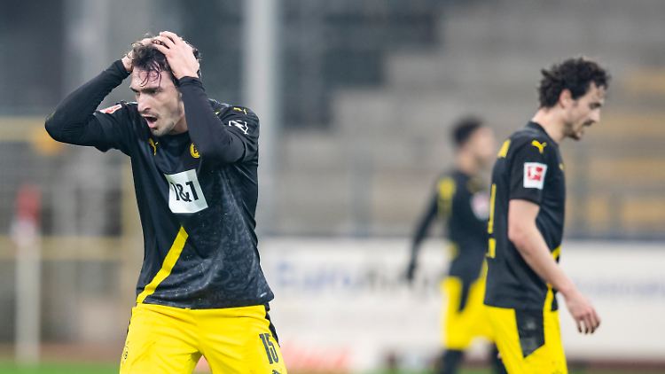 Mats Hummels kann es nicht fassen: Der BVB hat wieder so viel Pech. Oder?