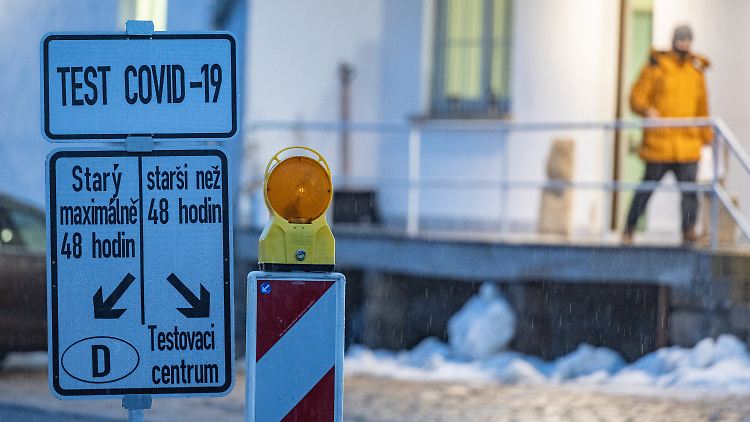Das Nachbarland Tschechien verzeichnet konstant hohe Fallzahlen.