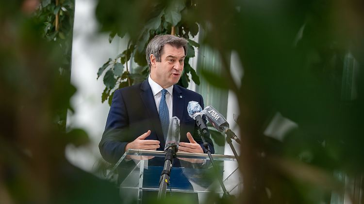 Markus Söder stellt Lockerungen für Familien und Friseure in Aussicht.