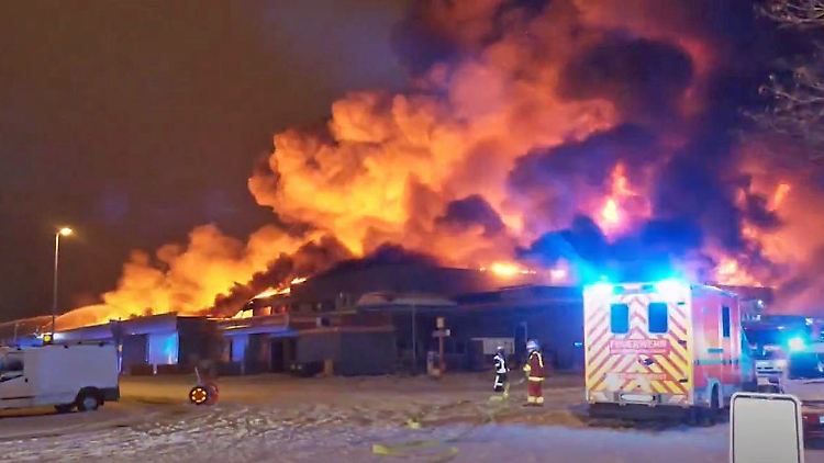 Feuer Supermarkt Mülheim an der Ruhr.JPG