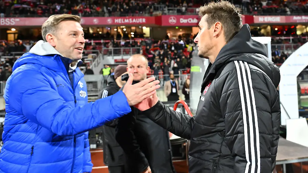 11df645b0aa867918e3635a5ae7a69bb