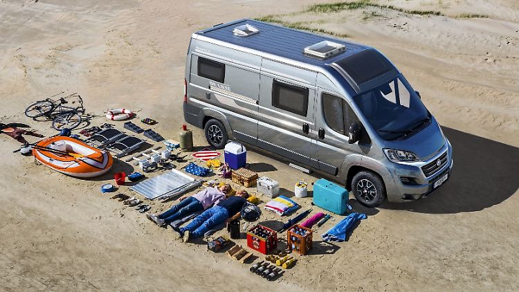 Wer sein Wohnmobil mit allem was man mutmaßlich für den Urlaub braucht volllädt, der könnte schnell die 3,5-Tonnen-Grenze überschreiten.