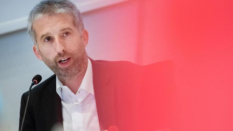 Tübingens Oberbürgermeister Boris Palmer sieht das Öffnungsmodell seiner Stadt noch nicht am Ende - im Gegenteil.