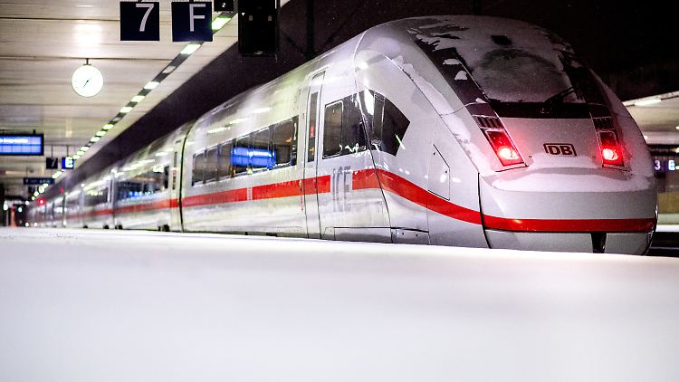 Die Eisenbahn- und Verkehrsgewerkschaft ist gegen die Abschaffung der Ticket-Nachlöse.