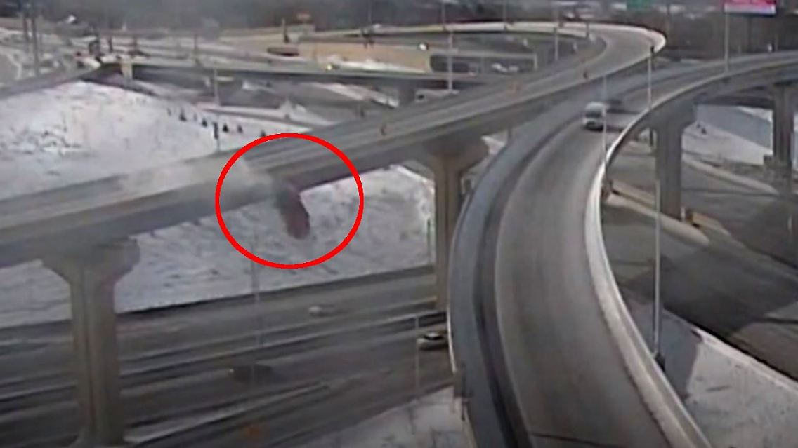 Highway Crash Kreis.JPG