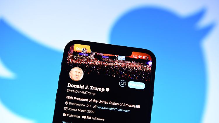 Trumps Twitter-Account ist auf unbestimmte Zeit gesperrt.