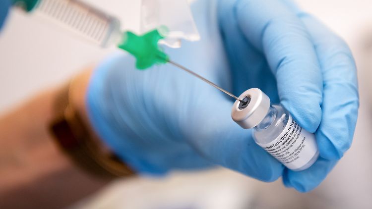 Comirnaty von Biontech und Pfizer ist einer der drei in der EU bisher zugelassenen Vakzine.