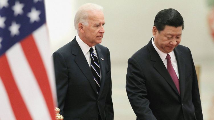Joe Biden und Xi Jinping - damals beide noch Vizepräsidenten - im August 2011.