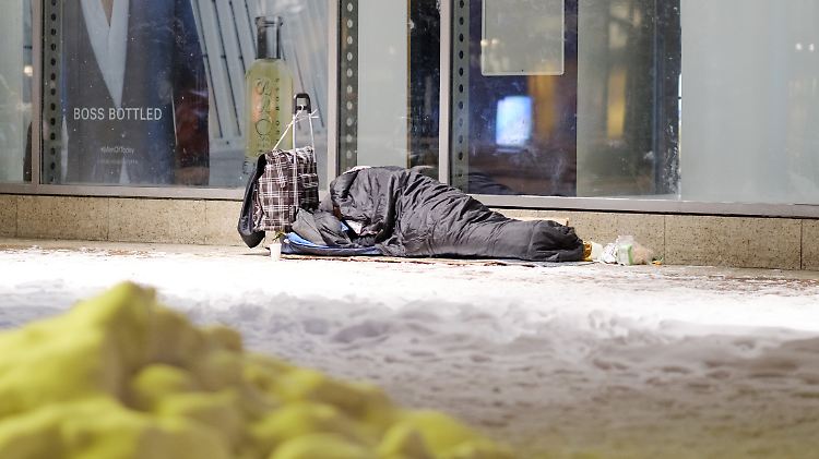 Obdachlose haben unter der extremen Kälte im Moment besonders zu leiden. 