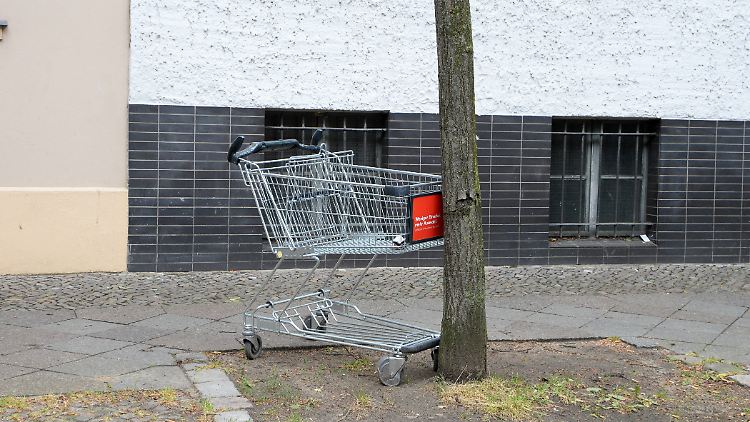 Auch im Mai werden die meisten Deutschen wohl auf große Anschaffungen verzichten.