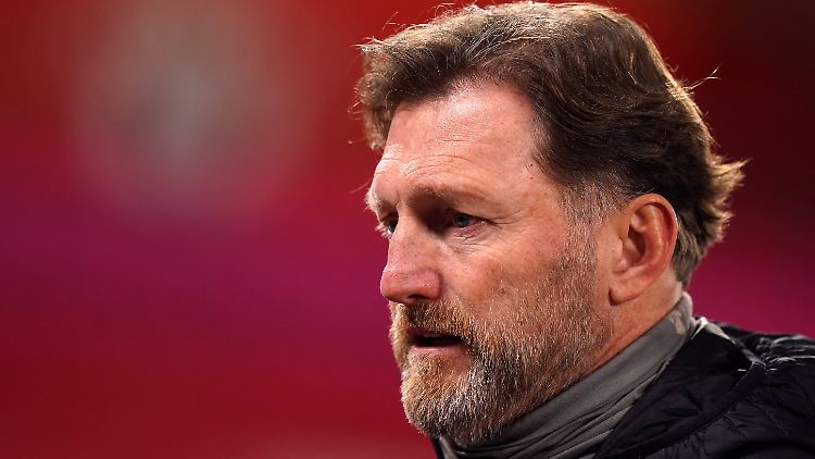 Ralph Hasenhüttl ist der unumstrittenste Negativrekordtrainer der Welt!