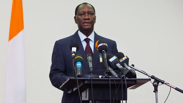 Ouattara wird vom Westen als rechtmäßiger Wahlsieger angesehen.