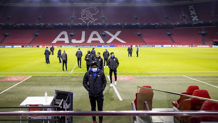 Auch bei Fußballspielen soll getestet werden, ob es eine coronasichere Variante für Fans gibt.
