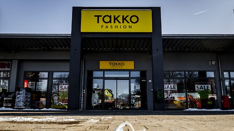 Die Kassen bei Takko sind leer.