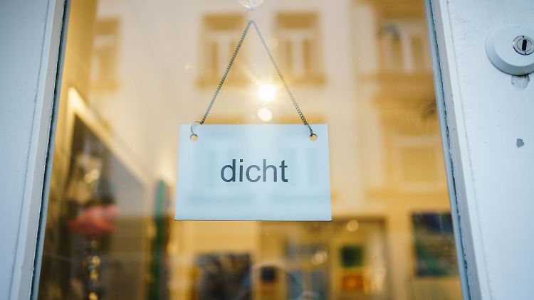 Der BGH verhandelt über die Pflicht eines Unternehmens, trotz coronabedingter Schließung weiter Miete für ein Ladenlokal zu zahlen.