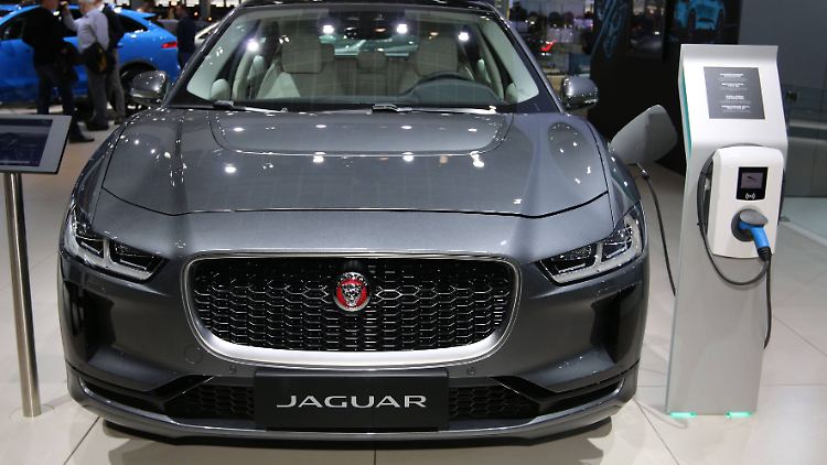 Mit dem Jaguar I-Pace hat das Unternehmen bereits seit 2018 ein E-Modell im Angebot.