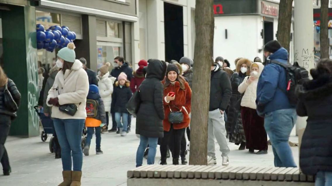 Österreich Shoppen Corona.JPG