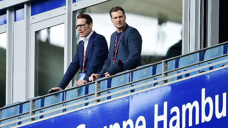 HSV-Präsident Marcell Jansen (rechts) tritt mit dem gesamten Präsidium zurück.