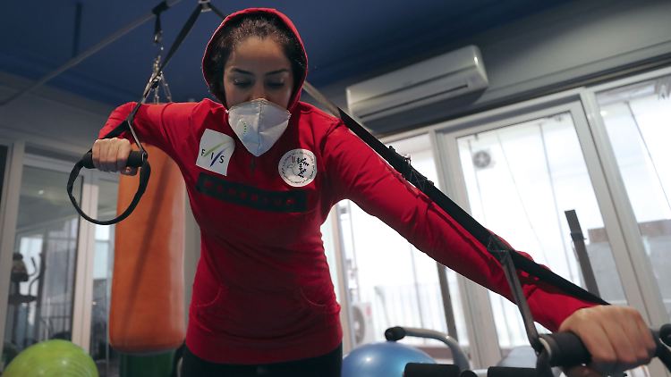 Zargari darf den Iran nur mit Zustimmung ihres Ehemannes verlassen.
