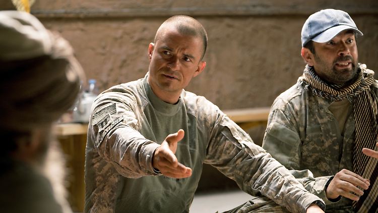 Orlando Bloom als Captain Benjamin D. Keating in "The Outpost".