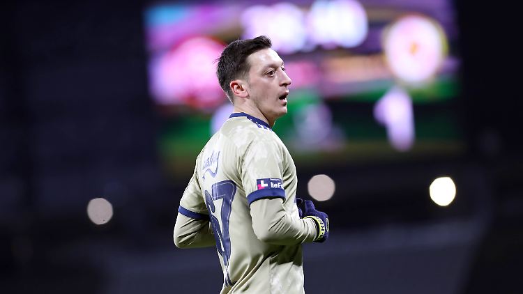 Mesut Özil bekommt einen virtuellen Avatar.