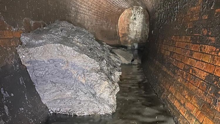 Der letzte Fettkloß in Londons Kanalisation wog 130 Tonnen.