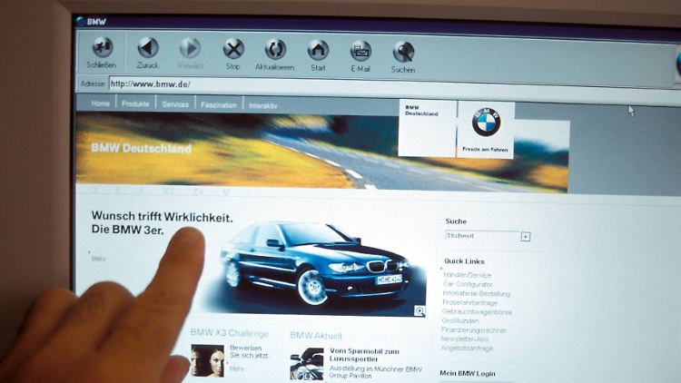 Zukünftig wird der Autokauf auch im Internet möglich sein.