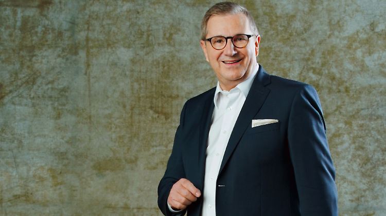 Schwingt demnächst das Tanzbein: Jan Hofer.