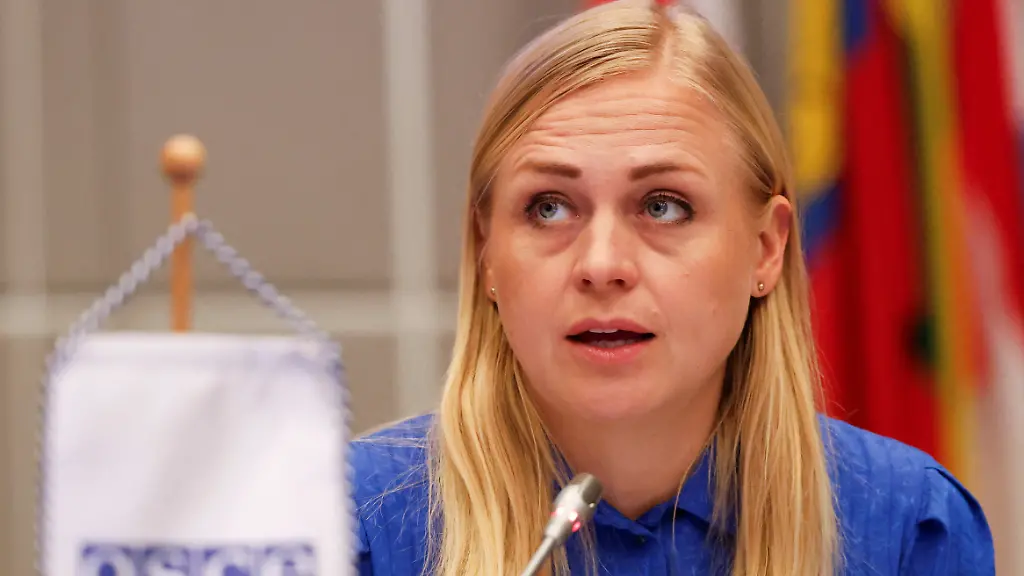 6c995d4b7349111b70da38f814998801