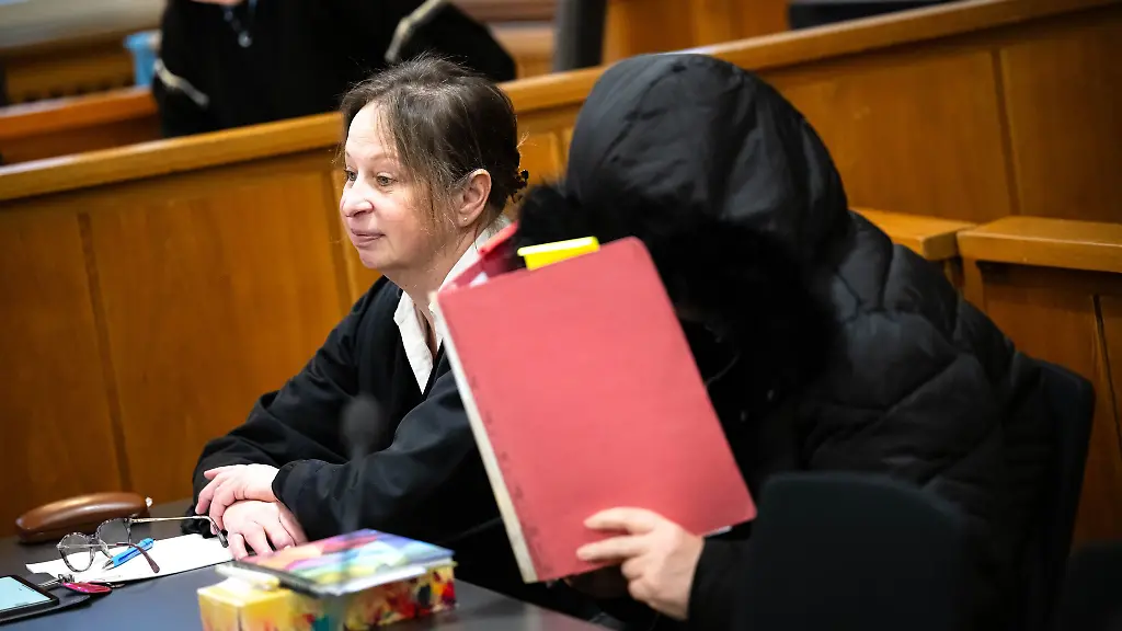 Nach-dem-Tod-eines-schwerstbehinderten-23-Jaehrigen-geht-der-Prozess-gegen-dessen-Mutter-weiter