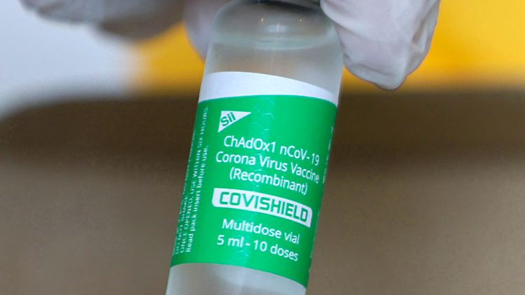 Das Serum Institute stellt unter dem Namen Covishield den Corona-Impfstoff von Astrazeneca vornehmlich für ärmere Staaten her.