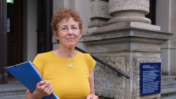 Kristina Hänel wird vorgeworfen, auf ihrer Internetseite ausführliche Informationen über das "Wie" bei Abtreibungen verbreitet zu haben.