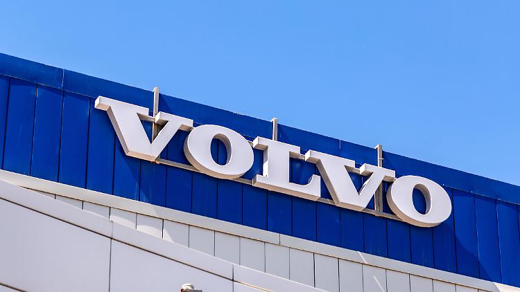 Der schwedische Automobilhersteller Volvo wurde 2010 von dem chinesischen Fahrzeugkonzern Geely aufgekauft.