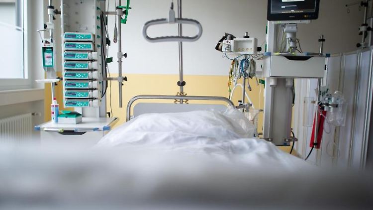 Die Patienten sind nicht mehr im Krankenhaus, aber gesund sind sie auch nicht.