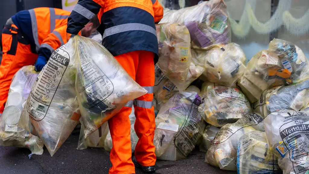 In-Trier-wird-der-Verpackungsmuell-weiter-in-Gelben-Saecken-abgeholt