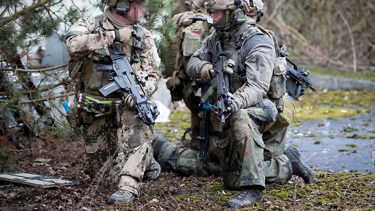 Nach rechtsextremen Vorfällen nun der nächste Skandal: Die deutsche Spezialeinheit bereitet dem Verteidigungsministerium weiter Probleme.