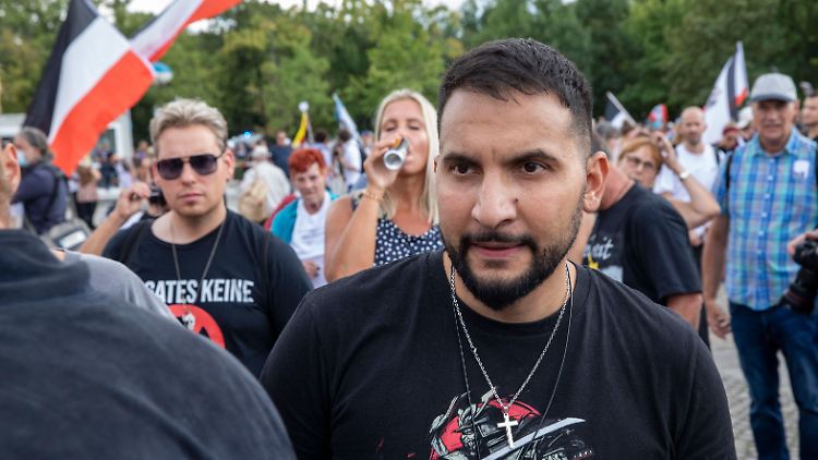 Attila Hildmann war bei Protesten gegen die Corona-Schutzmaßnahmen aufgetreten. 