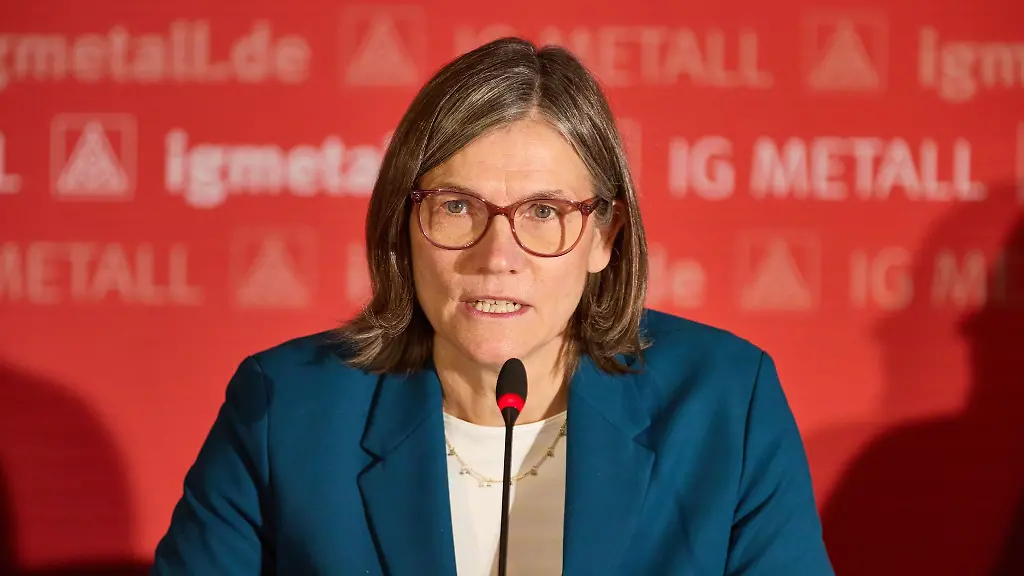 Gewerkschaftschefin-Christiane-Benner-nimmt-kuenftige-Bundesregierung-in-die-Pflicht-Archivbild