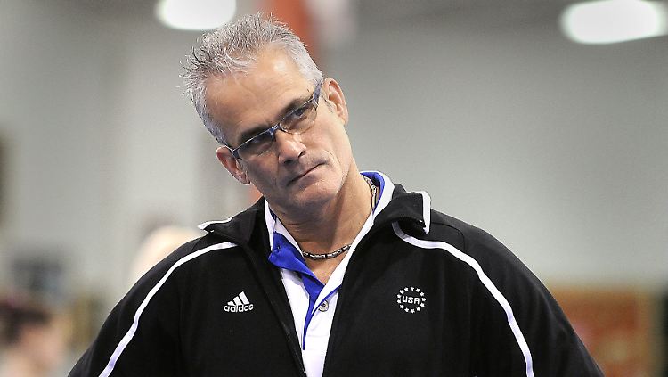 Geddert arbeitete mit dem verurteilten Sexualstraftäter Larry Nassar zusammen. 