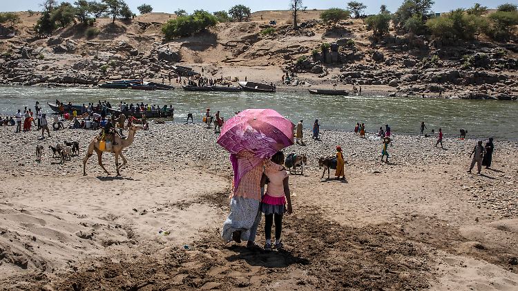 Flüchtlinge aus der Krisenregion Tigray: Hunderttausende sind auf humanitäre Hilfe angewiesen, doch kaum eine NGO hat Zugang zu dem Gebiet.