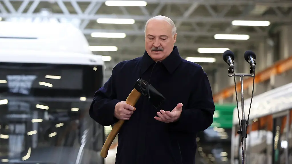 57613244611f569fdd900ee15bee3e71