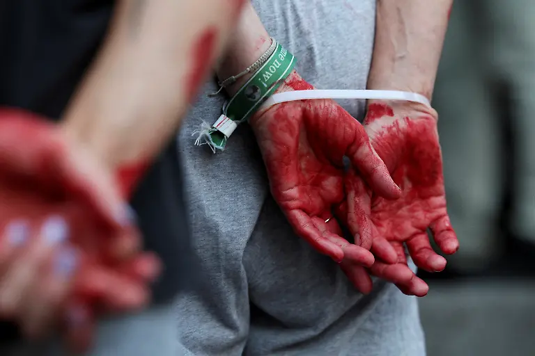 2024-10-19T170406Z-2058474405-RC2SNAABWJ7V-RTRMADP-3-ISRAEL-PALESTINIANS-HOSTAGES-PROTEST