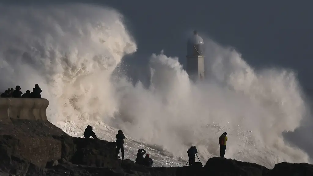 8cdb9f2b70e79fe3842bd2d71e390c3b