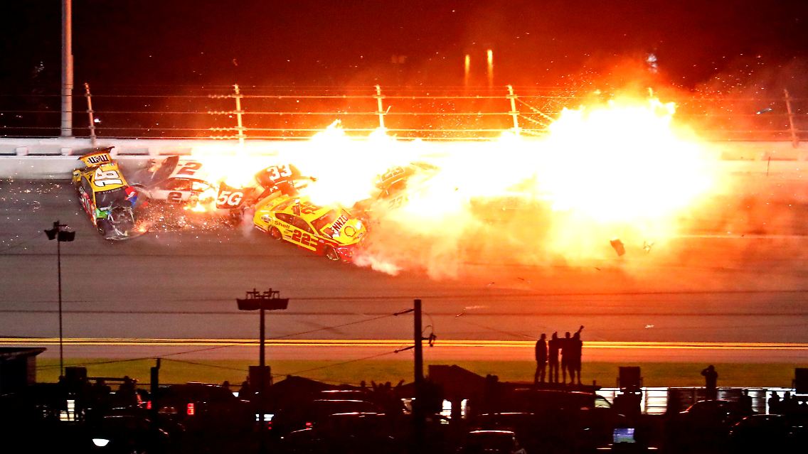 Ähnlich viel Spektakel gab es beim Daytona 500 in Florida.
