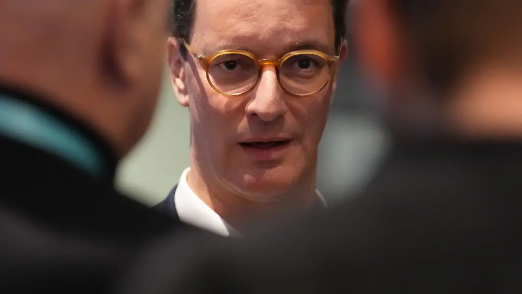 NRW-Ministerpraesident-Hendrik-Wuest-CDU-hat-in-seiner-ersten-Pressekonferenz-im-neuen-Jahr-die-Leitlinien-der-Landespolitik-vorgestellt