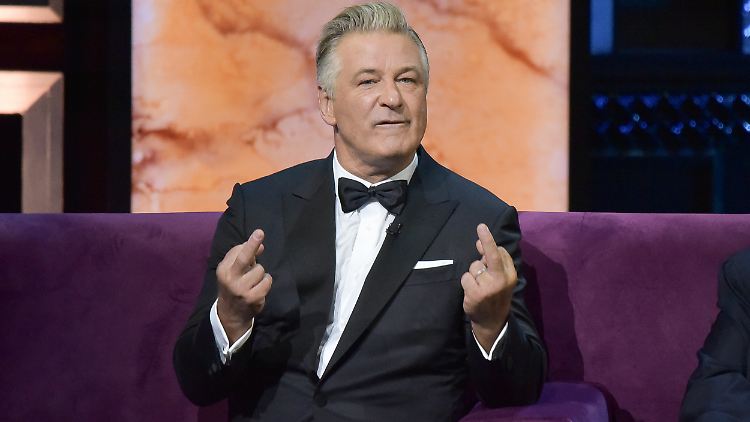 Die bohrenden Fragen der Fans machen ihn offenbar sauer: Alec Baldwin.