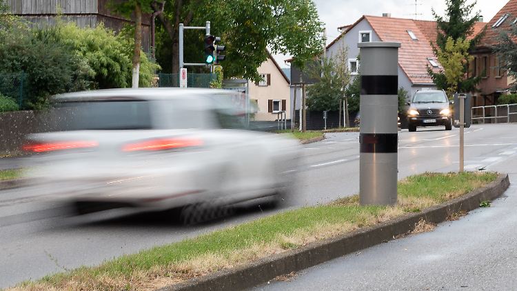 Um ein faires Verfahren zu bekommen, müssen Betroffene Zugriff auf die Rohmessdaten von Blitzern haben. 