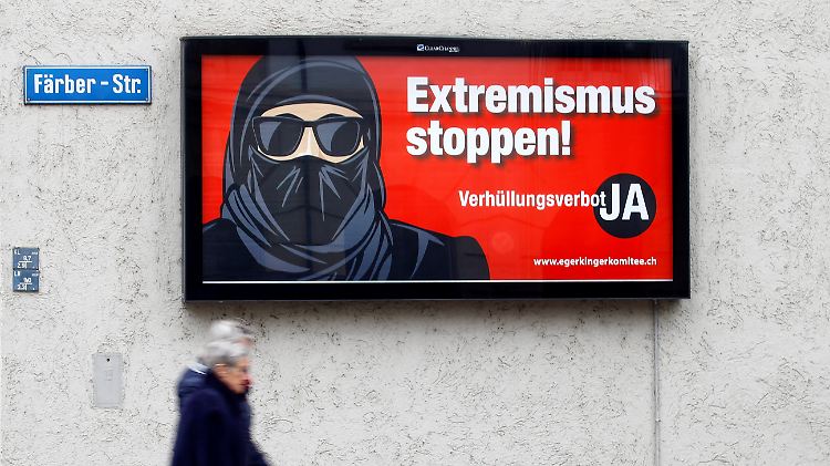 Werbung für ein Burka-Verbot in Zürich.