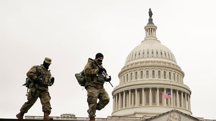 De Kapitol-Polizei hat die Sicherheitsvorkehrungen am US-Kapitol bereits verschärft.