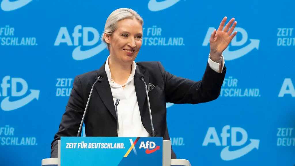 22b95e1d0d3fa697f99042b835226939